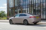 Ford Vignale Mondeo Hatchback 2016 года (UK)